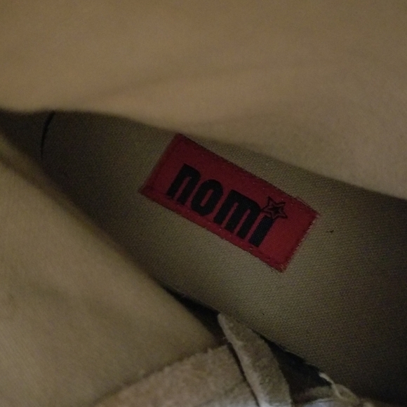 2 pair womens boots - Picture 2 of 7